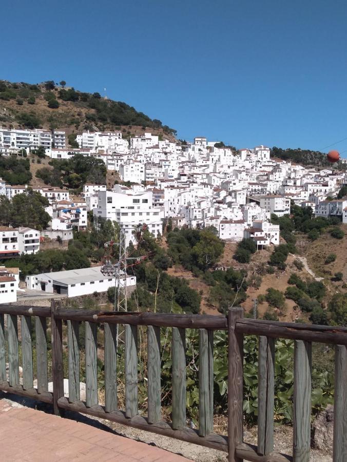 Duquesa 5210 Beach Side Paradise Castillo de Sabinillas Luaran gambar