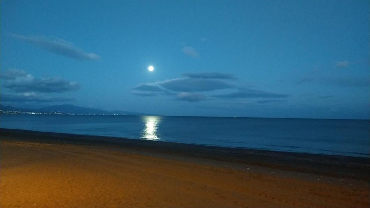 Duquesa 5210 Beach Side Paradise Castillo de Sabinillas Luaran gambar